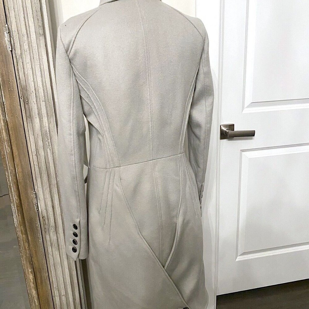 SALE-Off the RUNWAY- THAKOON -Very RARE, Chic, Flattering Coat, Sz 8, GREY Wool - Picture 10 of 12